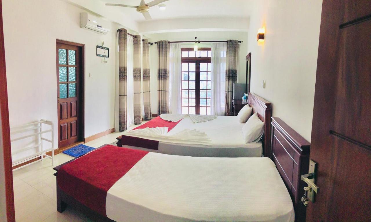 गेस्ट हाउस Blinkbonnie 3*